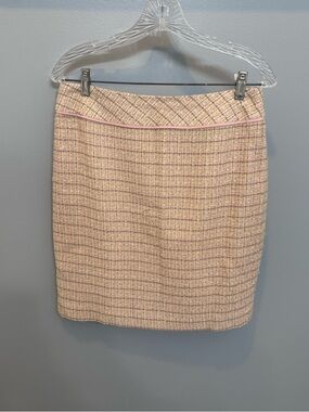 Classic Pink Tweed Pencil Skirt
